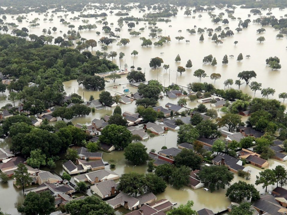 Chicagoland Volunteers Provide Hurricane Relief